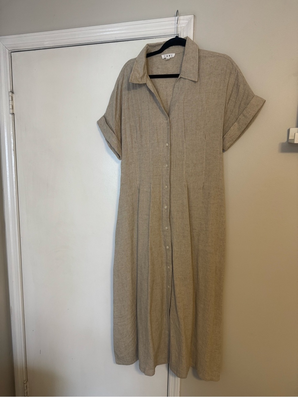 THML Beige Button-Front Midi Shirt Dress
